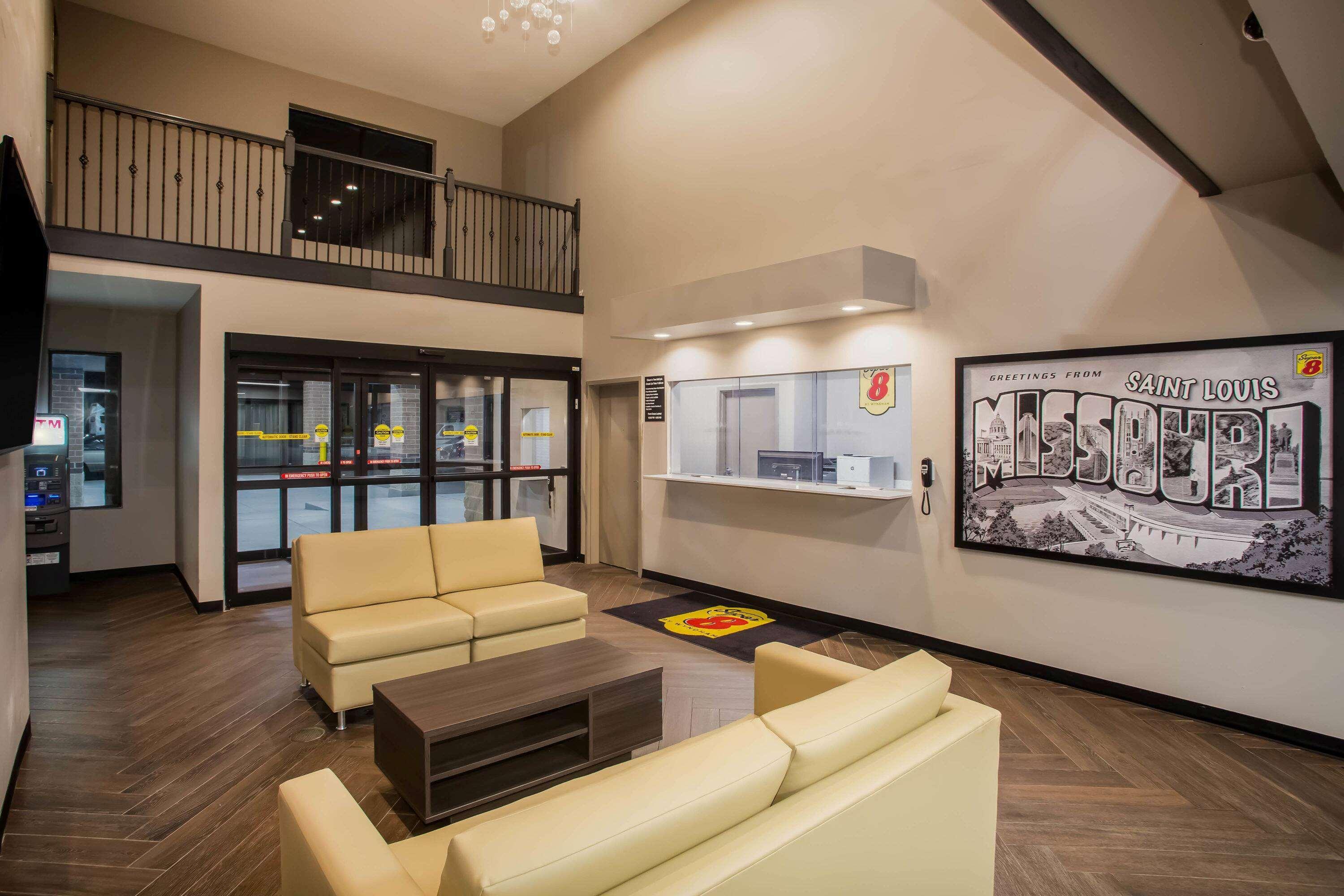 Super 8 By Wyndham North Hotel 2*