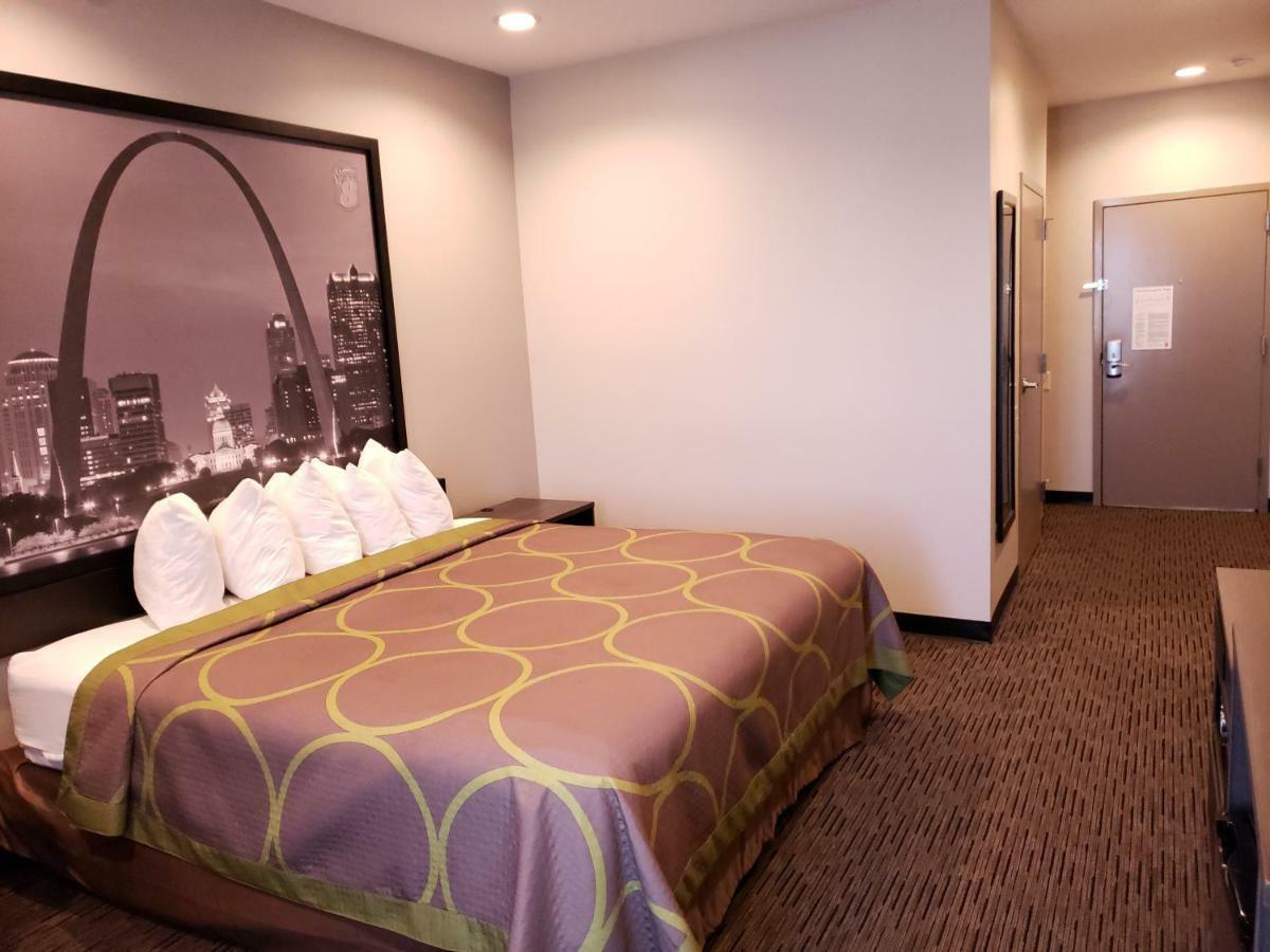 Super 8 By Wyndham North Hotel 2*
