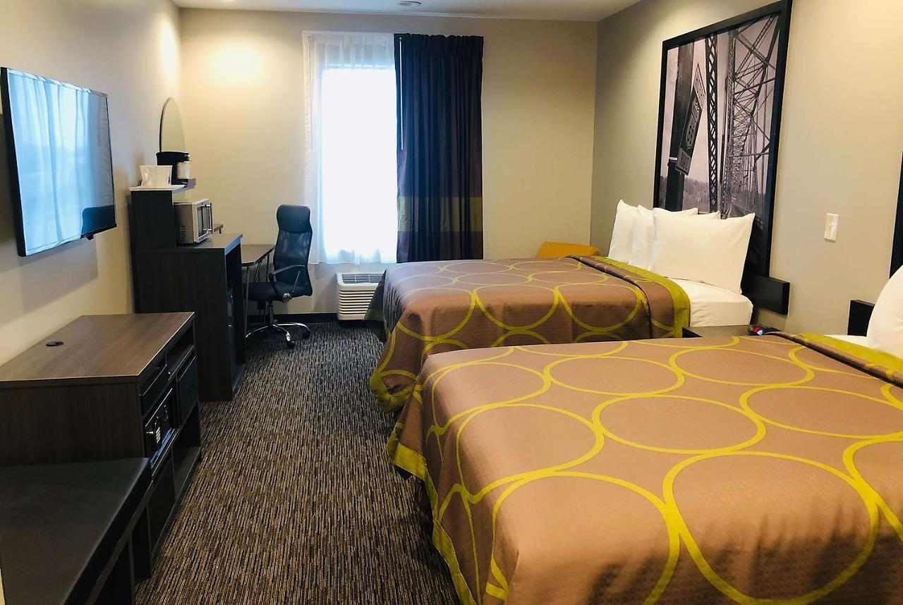 Super 8 By Wyndham North Hotel 2*