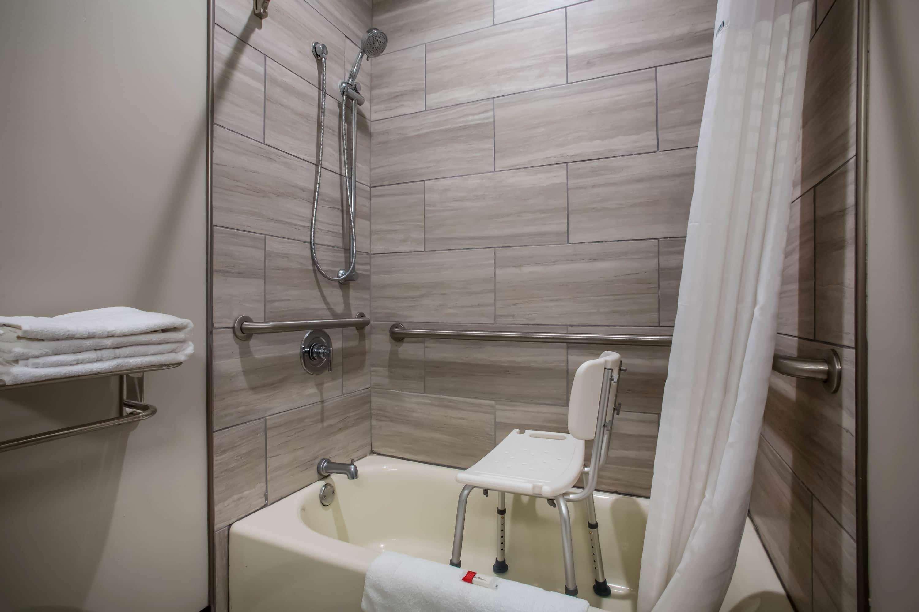 Hotel Super 8 By Wyndham North 2*